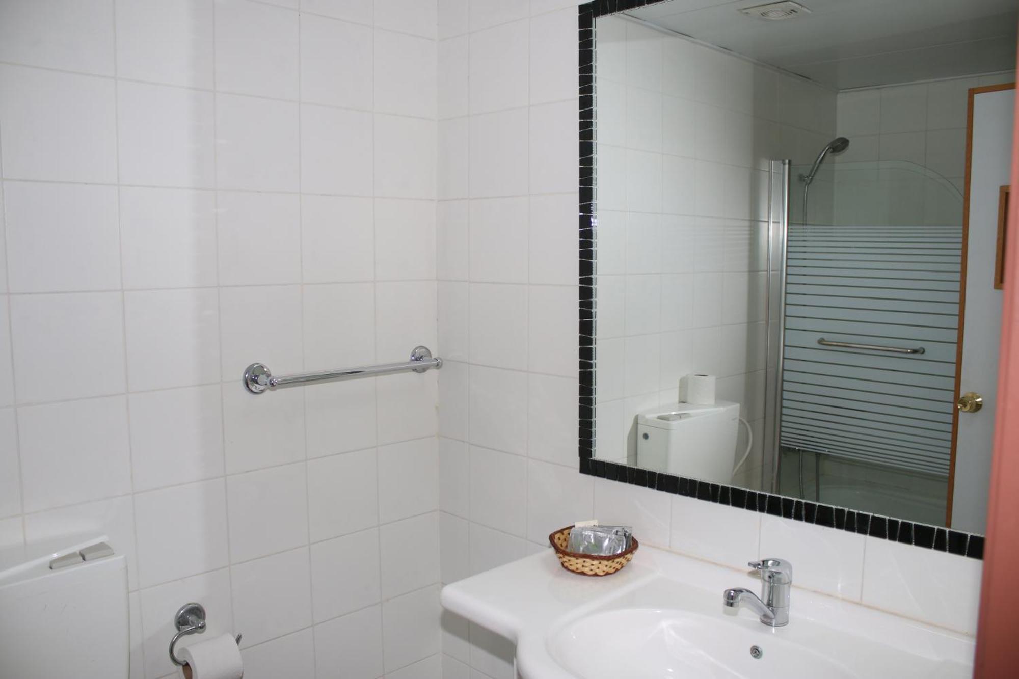 Hotel & Museum Dona Gracia Tiberias Pokoj fotografie