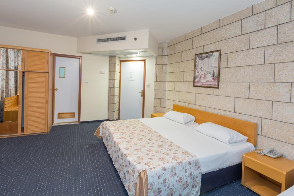 Hotel & Museum Dona Gracia Tiberias Exteriér fotografie